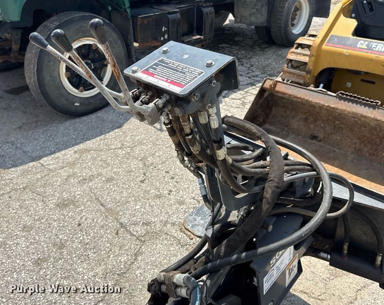 image for item DV4147 Alitec SG20ALITEC skid steer stump grinder