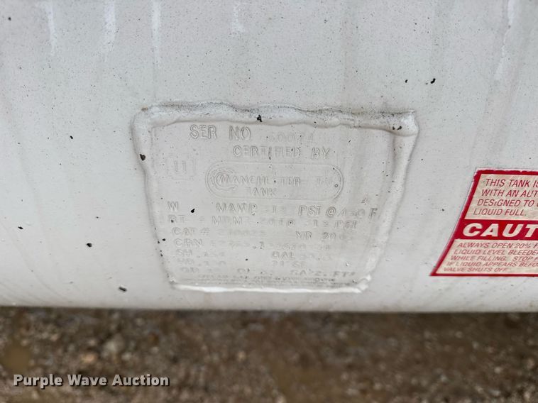 image for item DV4185 2005 Chevrolet C7500 oil distributor truck