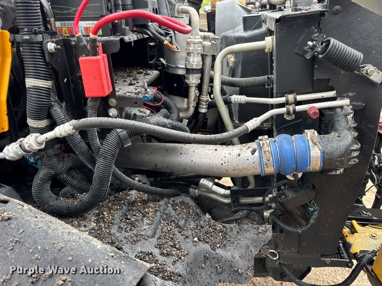 image for item DV4185 2005 Chevrolet C7500 oil distributor truck