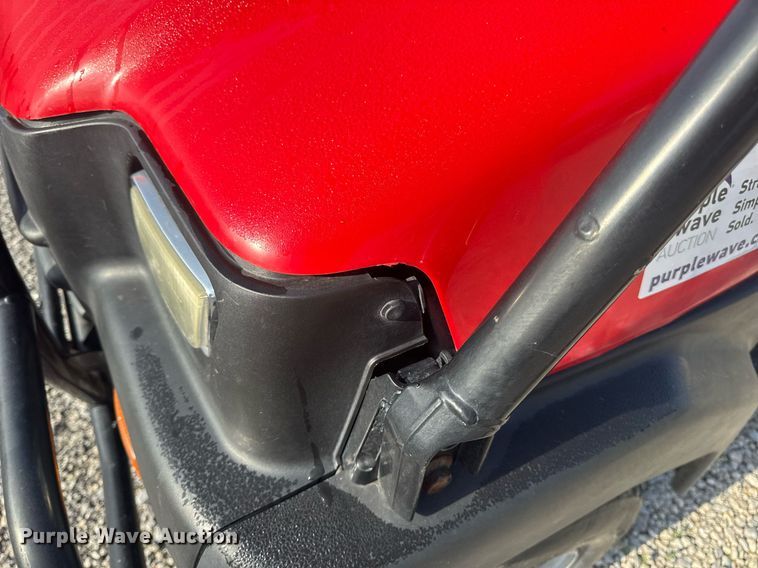 image for item DV4187 2001 Kawasaki KAF620G Mule utility vehicle