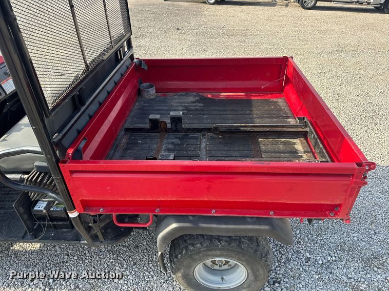 image for item DV4187 2001 Kawasaki KAF620G Mule utility vehicle