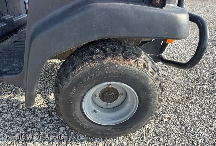 image for item DV4187 2001 Kawasaki KAF620G Mule utility vehicle