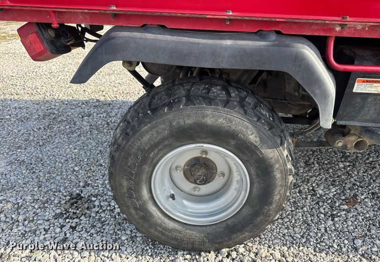 image for item DV4187 2001 Kawasaki KAF620G Mule utility vehicle