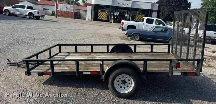 image for item DV4188 2001 Trailerman utility trailer