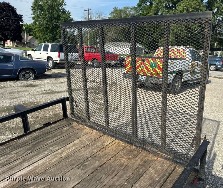 image for item DV4188 2001 Trailerman utility trailer