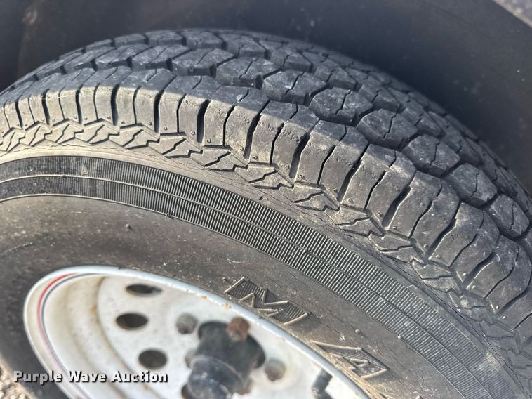 image for item DV4188 2001 Trailerman utility trailer