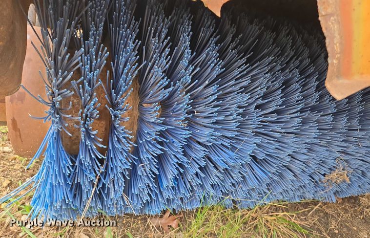 image for item DW7053 Broce Manufacturing RC300 broom