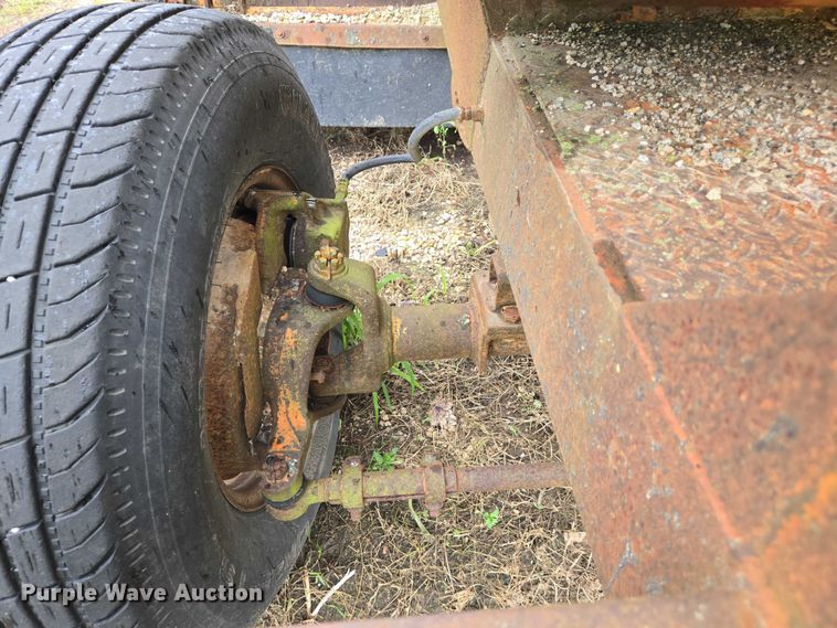 image for item DW7053 Broce Manufacturing RC300 broom