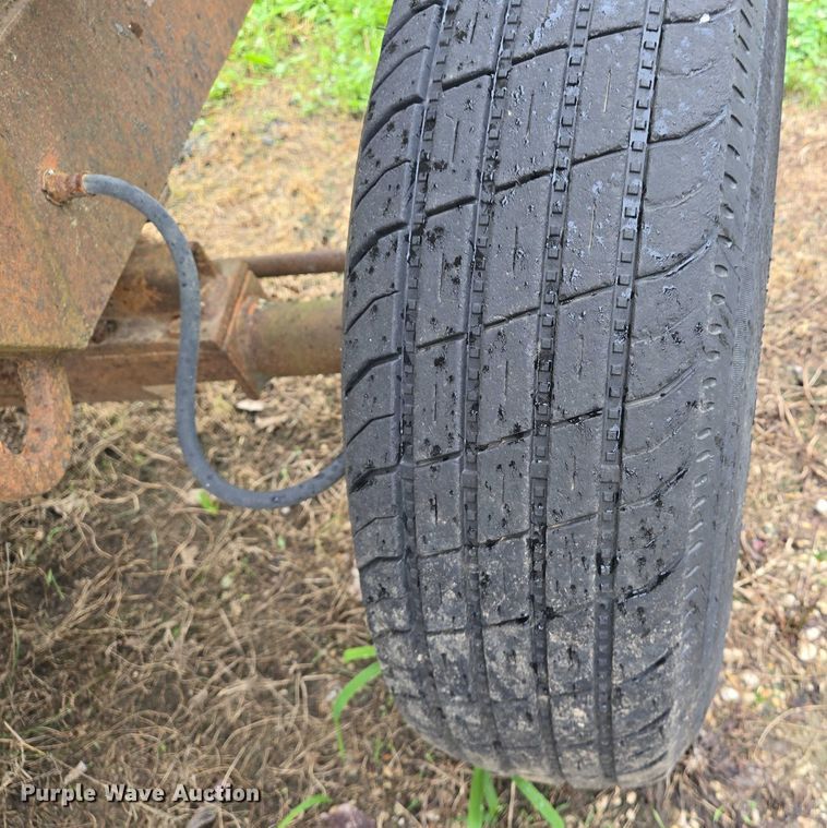 image for item DW7053 Broce Manufacturing RC300 broom