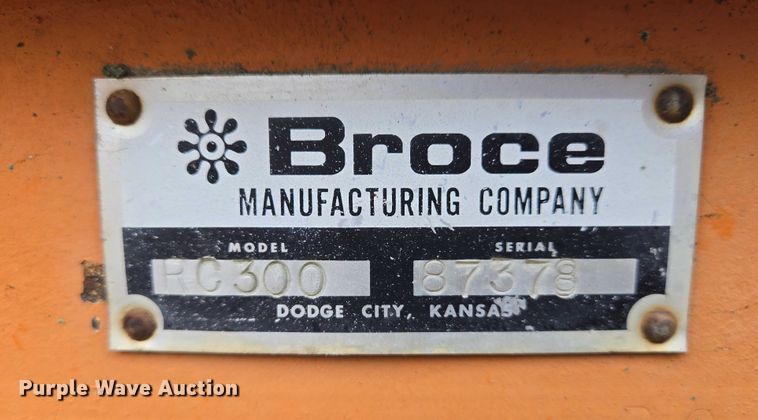 image for item DW7053 Broce Manufacturing RC300 broom
