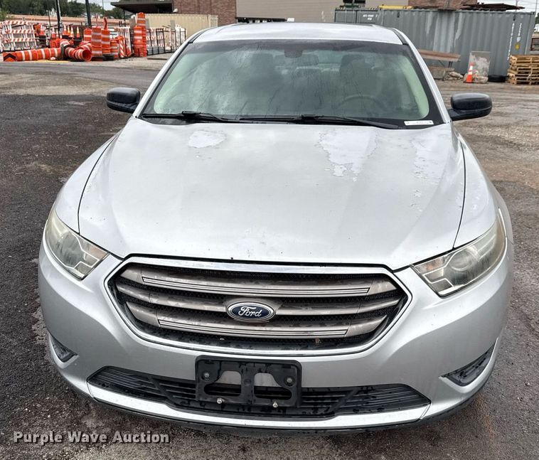 image for item DX5475 2013 Ford Taurus 