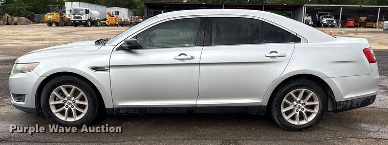 image for item DX5475 2013 Ford Taurus 