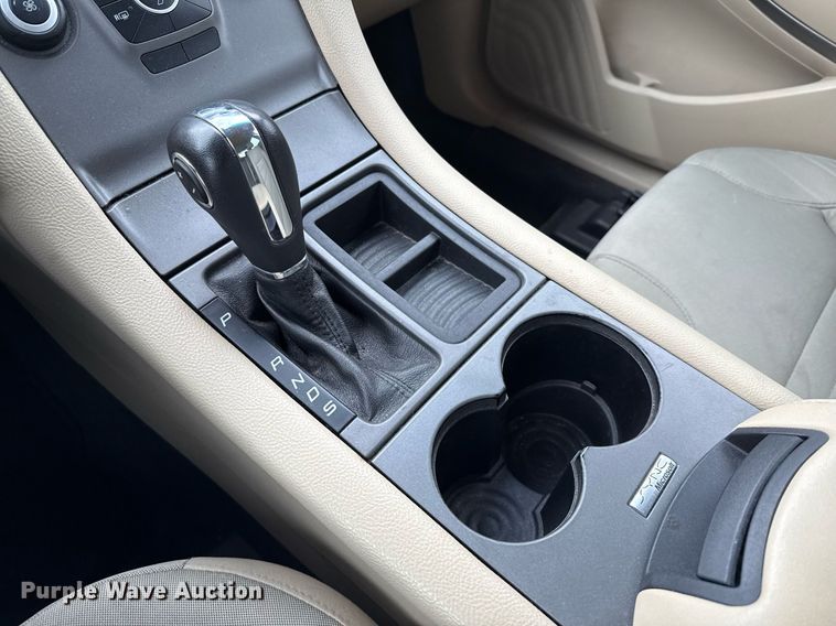 image for item DX5475 2013 Ford Taurus 