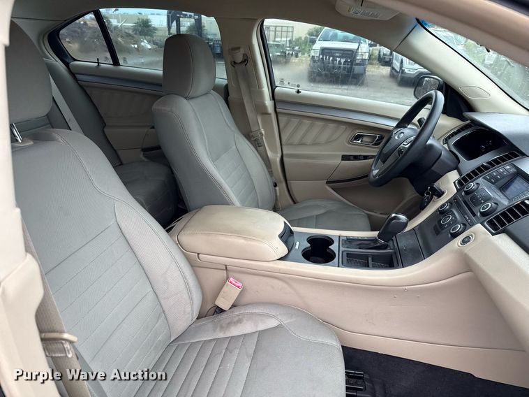 image for item DX5475 2013 Ford Taurus 