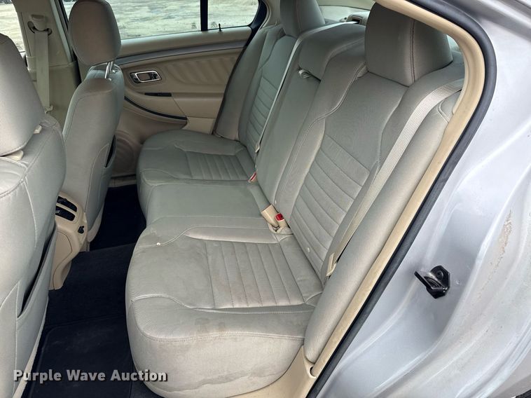 image for item DX5475 2013 Ford Taurus 