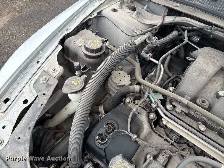 image for item DX5475 2013 Ford Taurus 