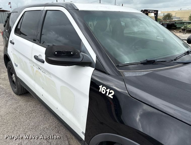 image for item DX5476 2016 Ford Explorer Police Interceptor SUV