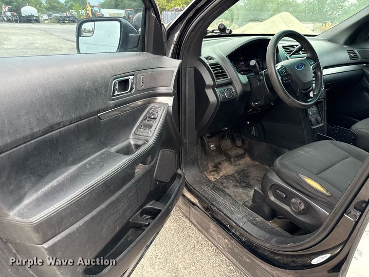 image for item DX5476 2016 Ford Explorer Police Interceptor SUV