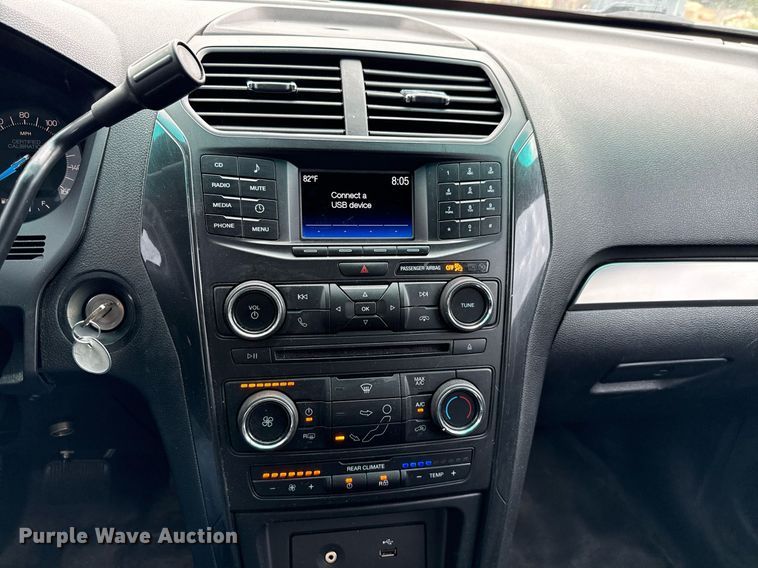 image for item DX5476 2016 Ford Explorer Police Interceptor SUV