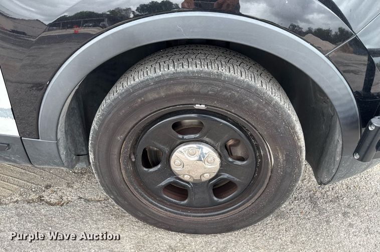 image for item DX5476 2016 Ford Explorer Police Interceptor SUV