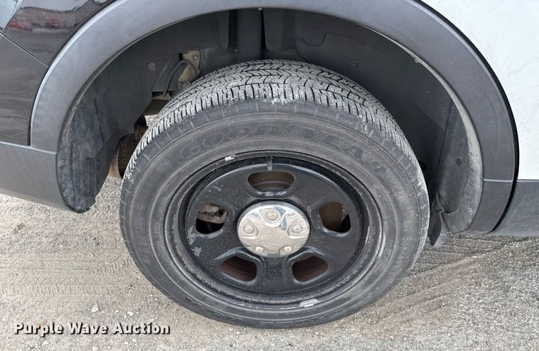 image for item DX5476 2016 Ford Explorer Police Interceptor SUV