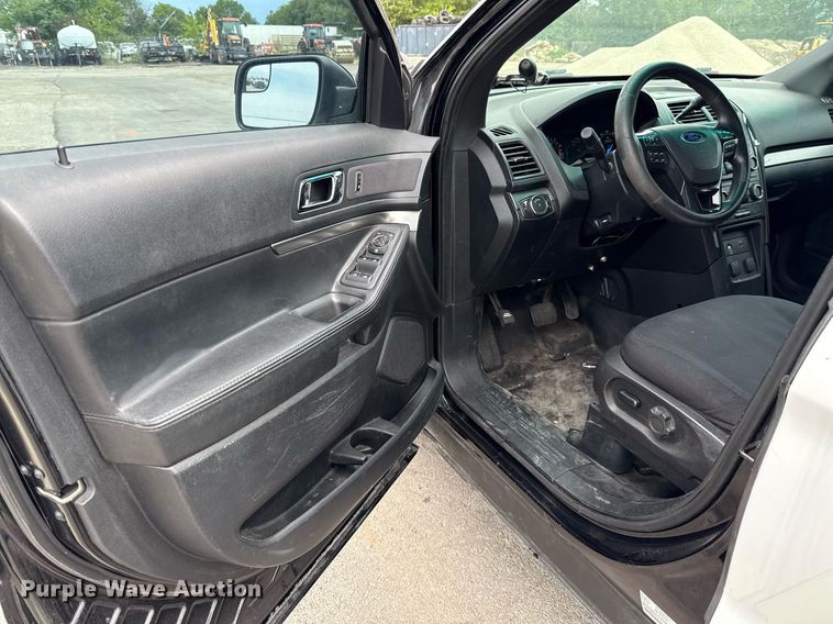 image for item DX5482 2016 Ford Explorer Police Interceptor SUV