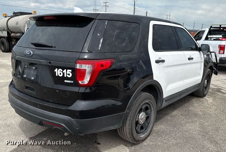 image for item DX5485 2016 Ford Explorer Police Interceptor SUV