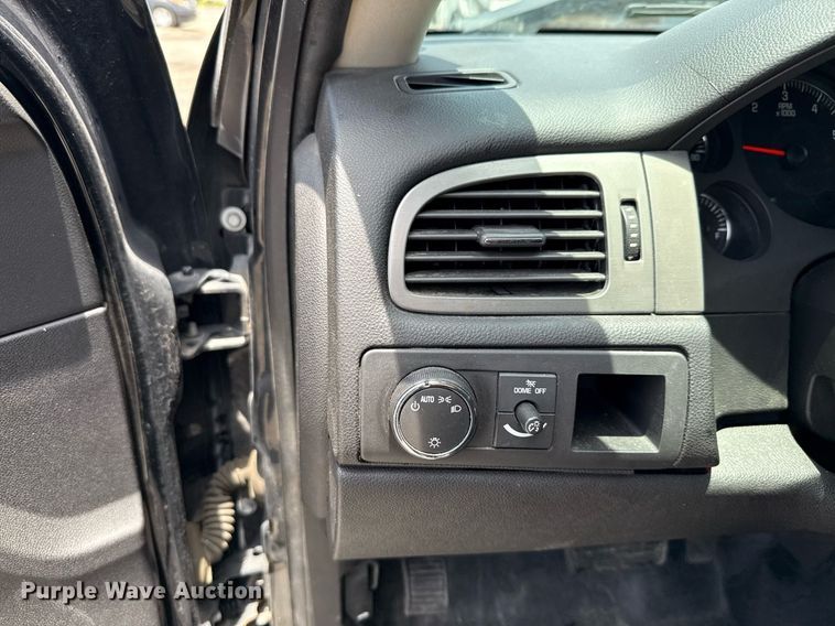 image for item DX5489 2014 Chevrolet Tahoe Police SUV