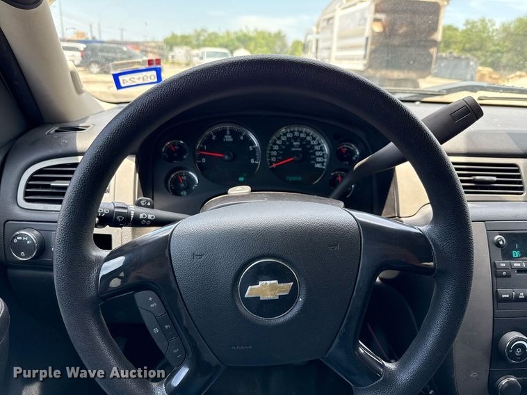 image for item DX5489 2014 Chevrolet Tahoe Police SUV