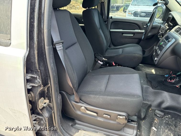 image for item DX5489 2014 Chevrolet Tahoe Police SUV