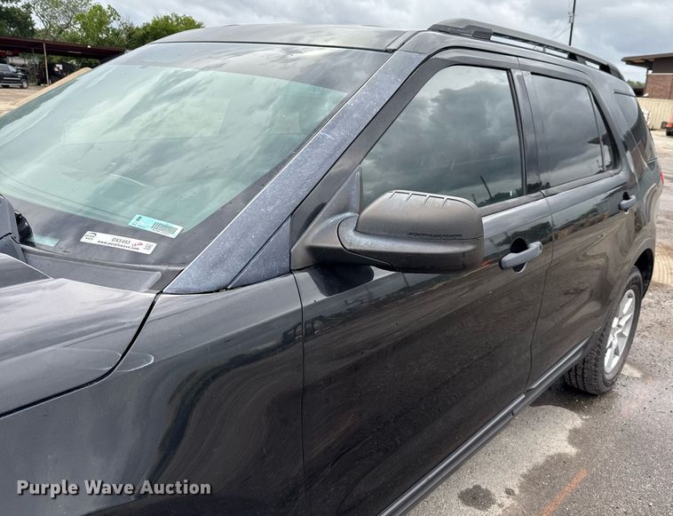 image for item DX5493 2013 Ford Explorer SUV