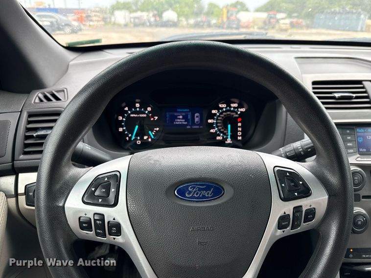 image for item DX5493 2013 Ford Explorer SUV