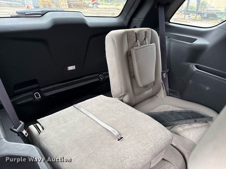 image for item DX5493 2013 Ford Explorer SUV