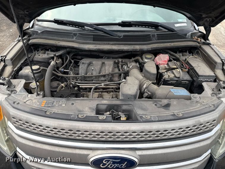 image for item DX5493 2013 Ford Explorer SUV