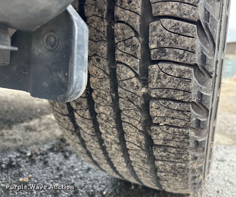 image for item DX5493 2013 Ford Explorer SUV