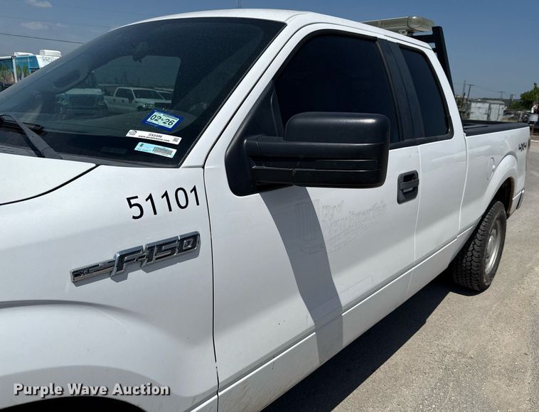 image for item DX5496 2014 Ford F150 XL SuperCab pickup truck