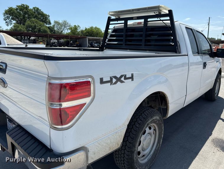 image for item DX5496 2014 Ford F150 XL SuperCab pickup truck