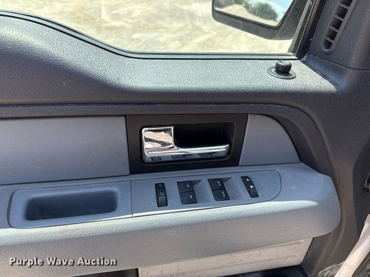 image for item DX5496 2014 Ford F150 XL SuperCab pickup truck