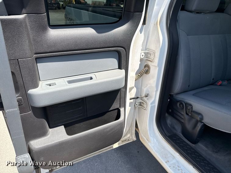 image for item DX5496 2014 Ford F150 XL SuperCab pickup truck