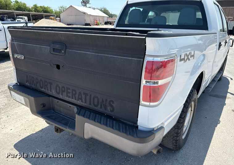 image for item DX5498 2011 Ford F150 XL SuperCrew pickup truck