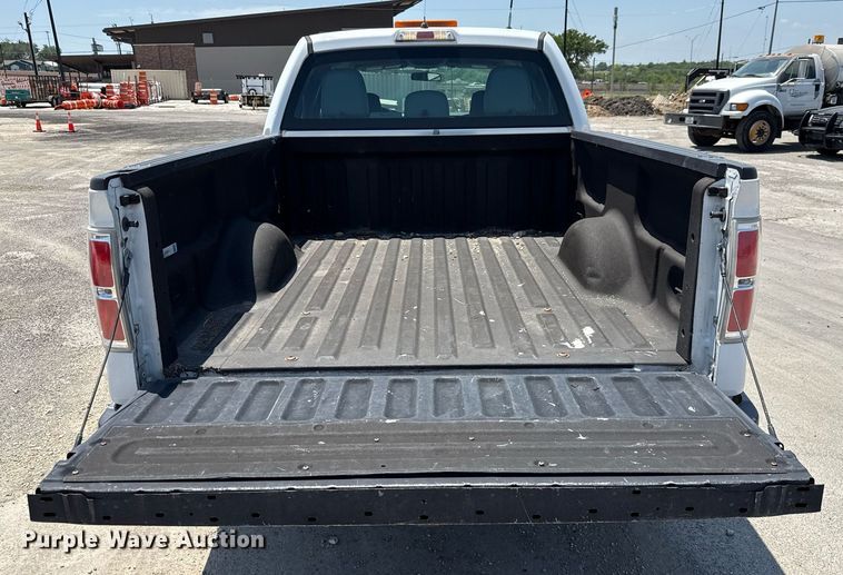 image for item DX5498 2011 Ford F150 XL SuperCrew pickup truck