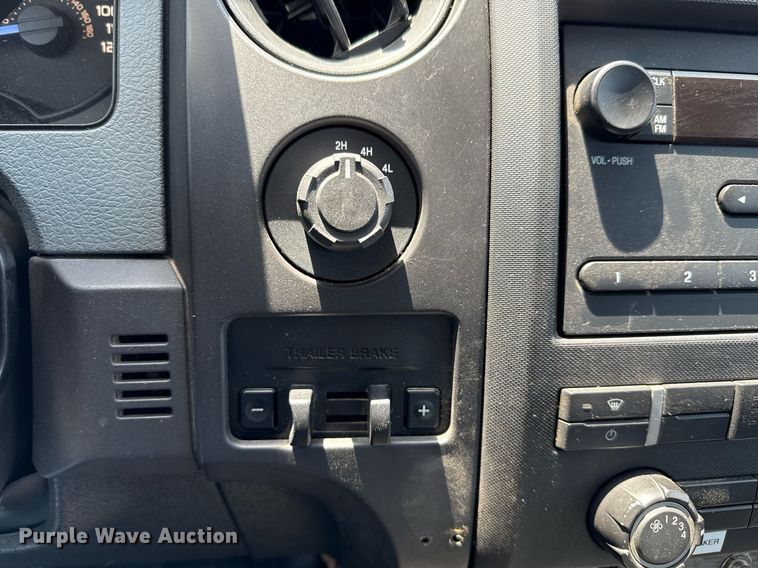 image for item DX5498 2011 Ford F150 XL SuperCrew pickup truck