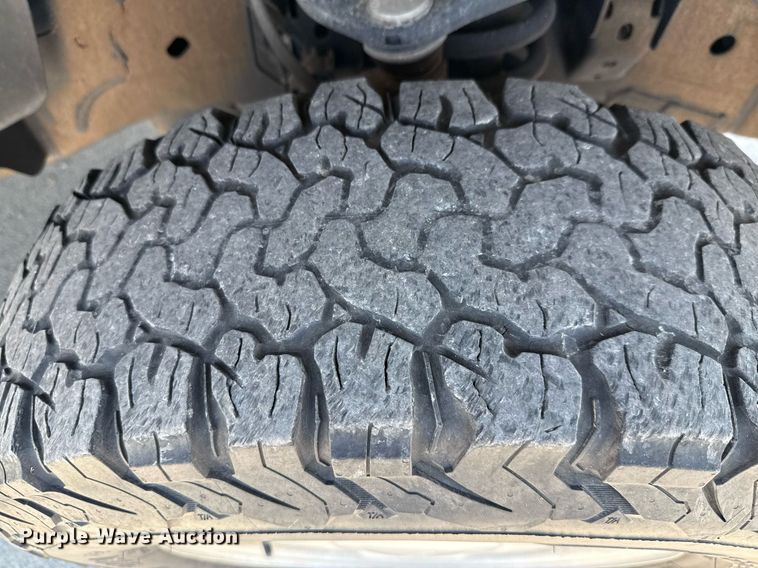 image for item DX5498 2011 Ford F150 XL SuperCrew pickup truck