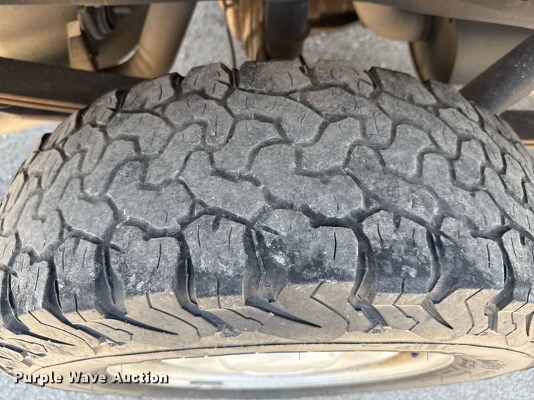 image for item DX5498 2011 Ford F150 XL SuperCrew pickup truck