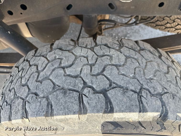 image for item DX5498 2011 Ford F150 XL SuperCrew pickup truck