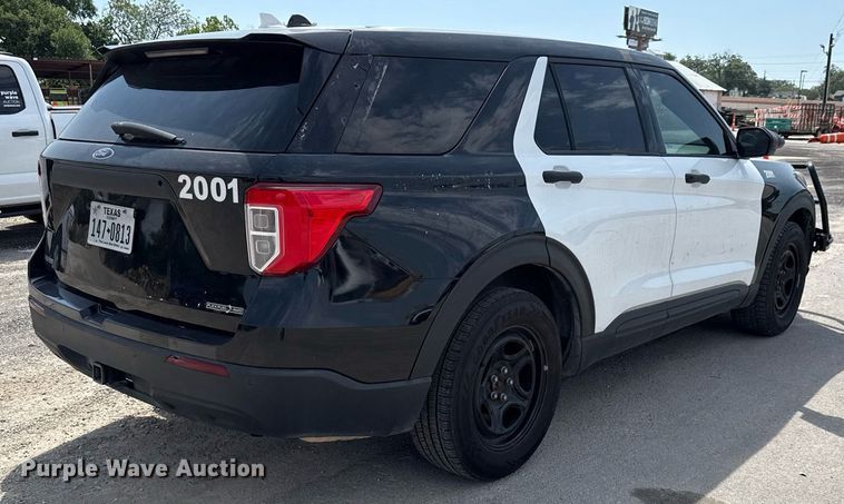 image for item DX5501 2020 Ford Explorer Police Interceptor SUV