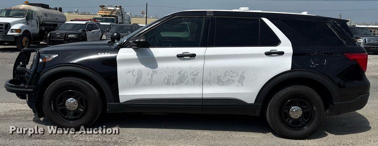 image for item DX5501 2020 Ford Explorer Police Interceptor SUV