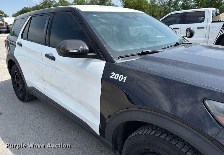 image for item DX5501 2020 Ford Explorer Police Interceptor SUV
