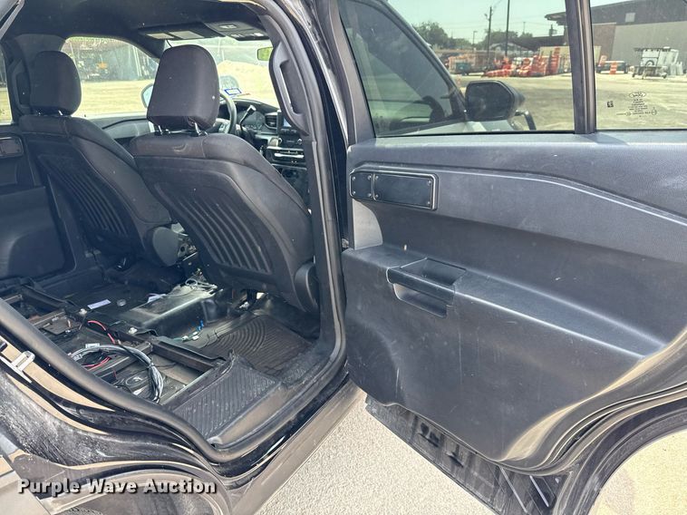 image for item DX5501 2020 Ford Explorer Police Interceptor SUV