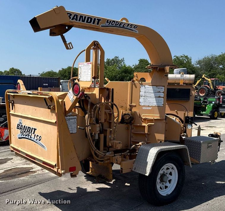 image for item DX5505 2004 Bandit 150 wood chipper